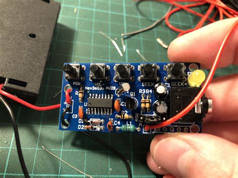 FM receiver kit not working, only puts out static : r/AskElectronics