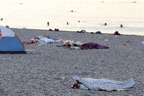 Son Dakika Antalya Da S Cak Hava Uyuyamayanlar Sahile Ak N Etti Son