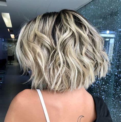 60 Messy Bob Hairstyles For Your Trendy Casual Looks Messy Bob Haircut