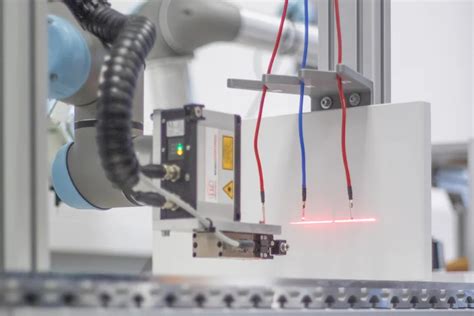 Automating Complex Production Processes With Robotic Support The