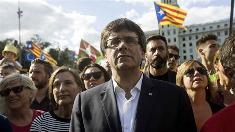 El TC Suspende La Ley De Transitoriedad Puigdemont Se Queda Sin Norma