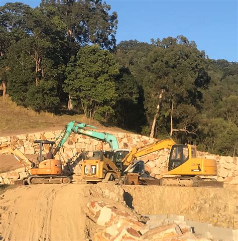 Excavator Hire Gold Coast Brisbane Multiple Combo Hire Available