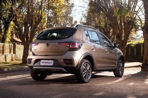 Renault Sandero Renova Visual Fica Mais Seguro E Traz C Mbio Cvt