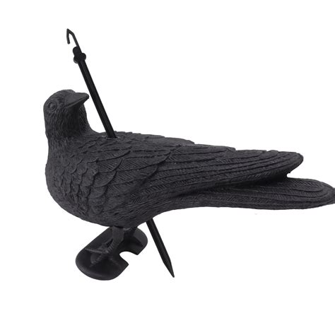 Realistic Elbow Crow Statue Plastic Waterproof Crow Decoys For Yard