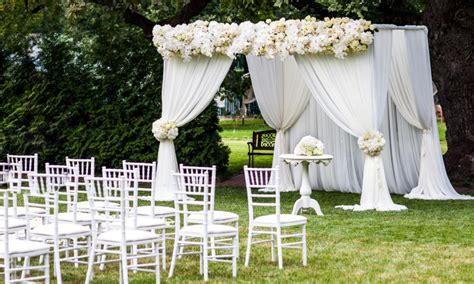 The Traditions And Origins Of The Classic Wedding Canopy Georgia Expo