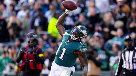 A J Brown By The Numbers Eagles Wr Set To Have Best First Season For