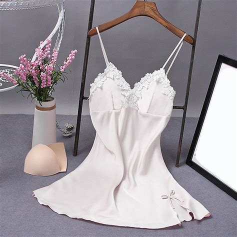 Brand New Chinese Women Robe Satin Nightgown Sexy Nightshirt Sleepwear