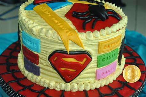 Patyskitchen Superhero Buttercream Birthday Cake