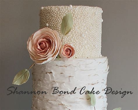 Sweet Romance Wedding Cake