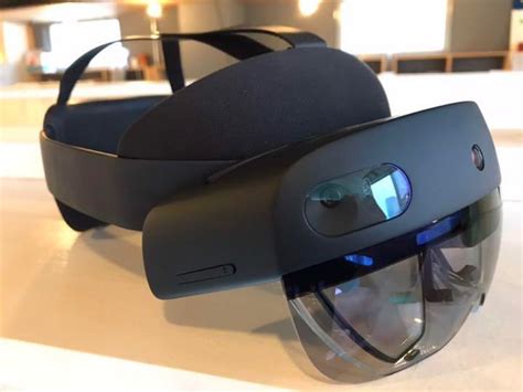 Microsoft Hololens Yahoo Paypay