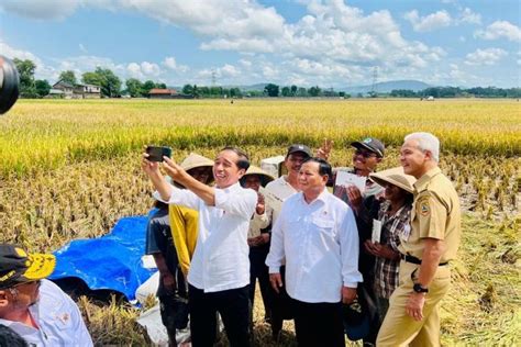 Jokowi Unggah Foto Bareng Prabowo Ganjar Pengamat Bisa Jadi Paslon