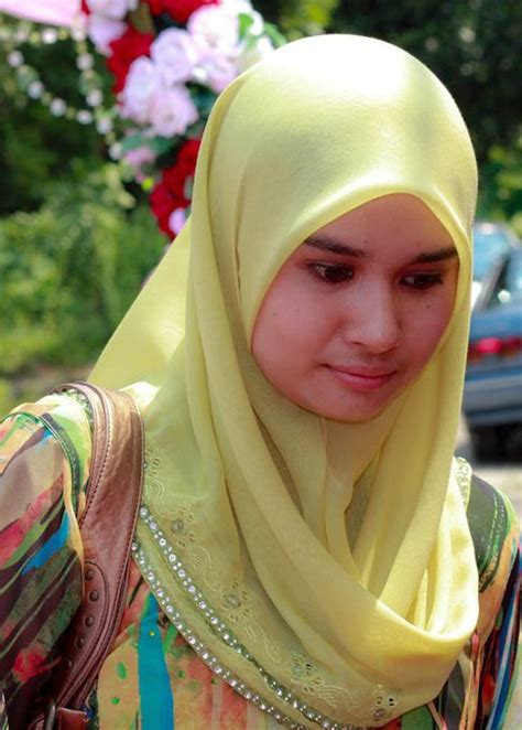 Thestalker Wow Awek Gadis Melayu Lucah Bogel Tetek Seksi Tudung Seksi