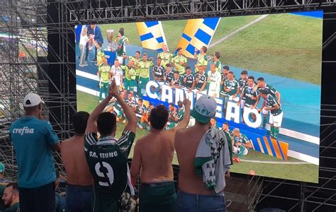 Vis O Bloqueada Devido A Show No Allianz Torcedores Do Palmeiras