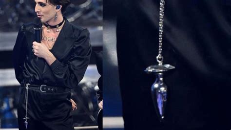 Damiano plug anale cos è la storia del sex toys sul palco di Sanremo