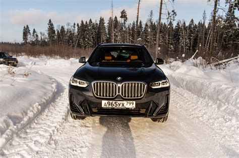 Bmw X3 Xdrive Mobil Suv Mewah Subkompak Tampilan Sisi Depan Eksterior