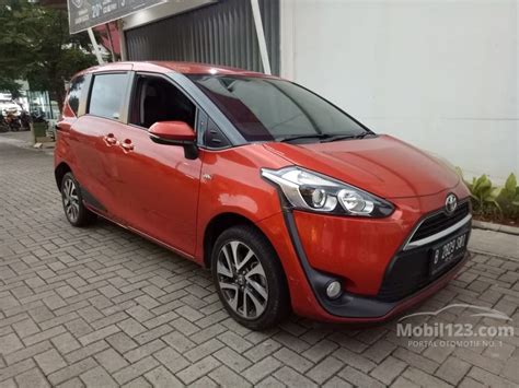 Harga Mobil Toyota Sienta Bekas Homecare