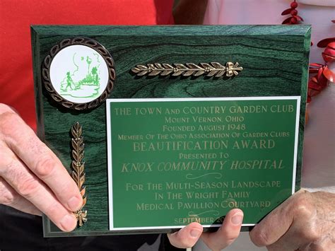 Knox Community Hospital Wright Family Courtyard Receives Beautification