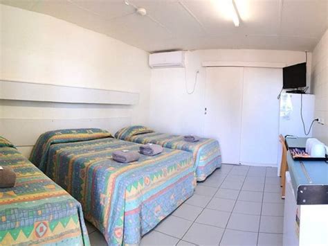 Camooweal Roadhouse - Caravan Park, Caravan Park at Camooweal | Book at ...