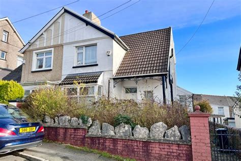 Llewellyn Street Merthyr Tydfil Cf47 3 Bedroom Semi Detached House