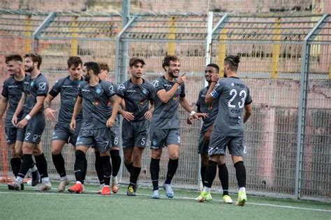 Eccellenza Campania Girone B Tris Del Napoli United Al Sant Antonio