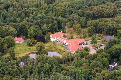 Hollandluchtfoto Conferentiecentrum Drakenburg In Baarn