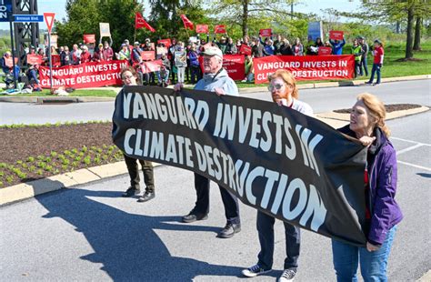 Fossil Fuel Divestment Protest at Vanguard - Earth Quaker Action Team