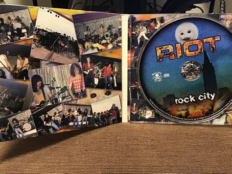 Yahooオークション Cd ライオット Riot Rock City