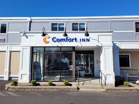 COMFORT INN $161 ($̶2̶4̶7̶) - Updated 2022 Prices & Hotel Reviews - Hyannis, Cape Cod, MA