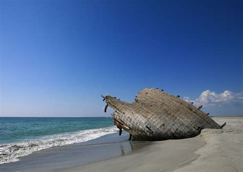 Best beaches in Oman - Lonely Planet