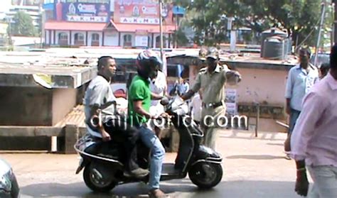 Helmet Rule For Pillion Riders 1 125 Cases Booked In Dk 715 In Udupi