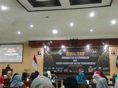 Dosen Universitas Stekom Menghadiri Undangan Sosialisasi Dari Lldikti