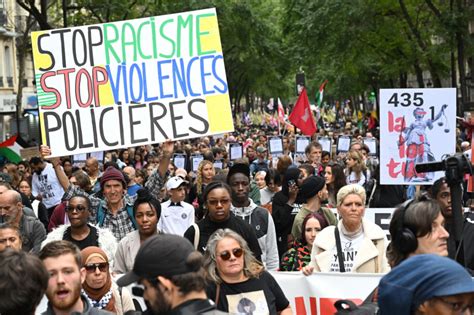 Les Infos De 18h Marches Contre Les Violences Policières 30 000