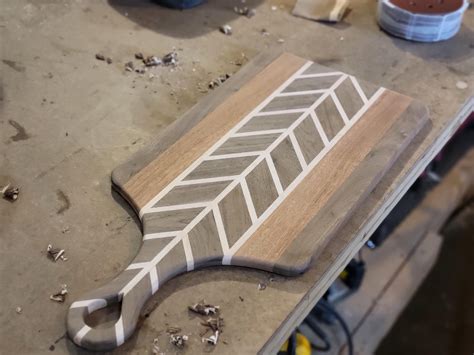 Chevron cutting board : woodworking