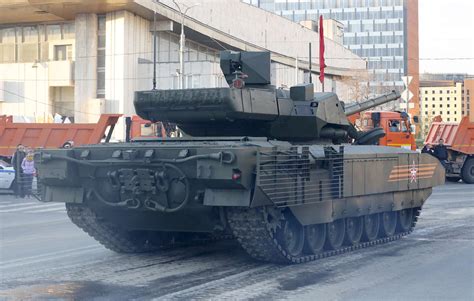 Closeup Images Of The Russian T 14 Armata Main Battle Tank Military