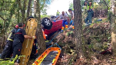 Un Muerto Y Heridos Al Caerse Por Un Terrapl N El Veh Culo En El Que