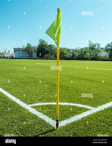 Pitch Corner Flag Hi Res Stock Photography And Images Alamy