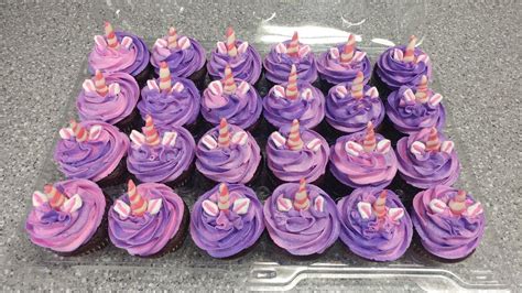 Pink And Purple Unicorn Cupcakes Cupcakes By Flea Unicorn Cupcakes Birthday Candles Purple Unicorn