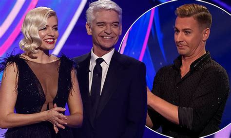 Dancing On Ice Phillip Schofield Spoke With Team On Coming Out Daily