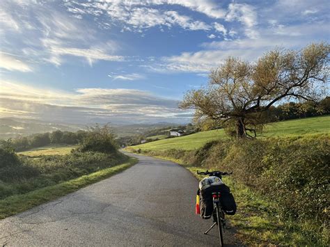 Compostelle A Va C Lo La Voie Du Puy Aux Pyrena C 10