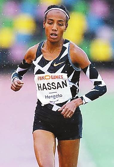 Sifan Hassan Smashes 10 000m World Record