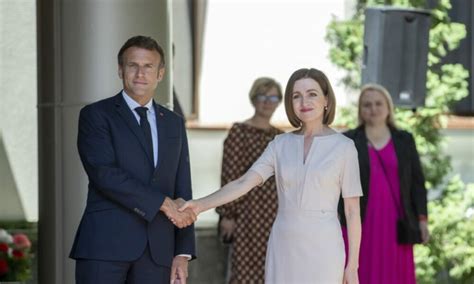 Macron a făcut anunţul la Chişinău Cererea Republicii Moldova de