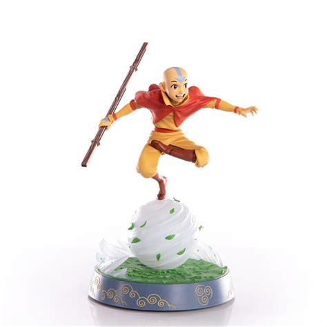 Avatar: The Last Airbender Aang Statue - Entertainment Earth