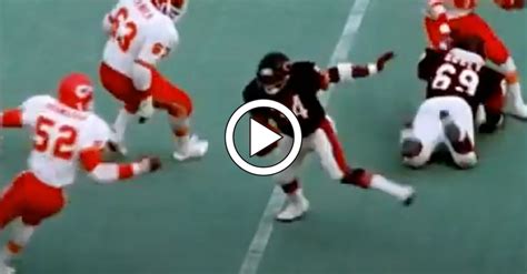 Walter Payton’s Amazing Run vs. Chiefs Sums Up His Greatness [VIDEO ...