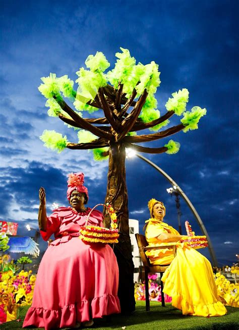 Carnaval 2019 Nenê de Vila Matilde e Águia de Ouro são rebaixadas em