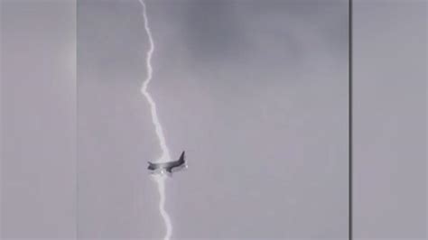 Plane Hit By Lightning Video Photo Reveal Terrifying Moment No