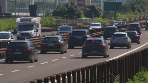 A22 Da Bollino Nero Code E Rallentamenti Per L Arrivo In Massa Dei Turisti