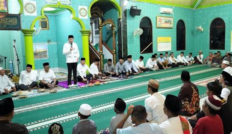 Plt Bupati Muara Enim Safari Ramadhan Perdana Ke Tambangan Kelekar