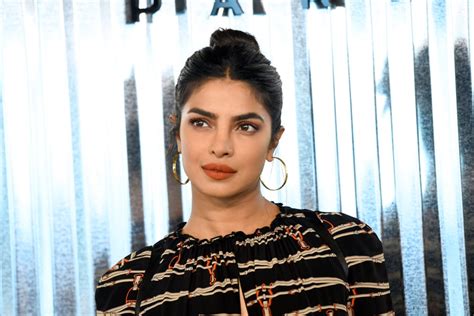 Sexy Priyanka Chopra Pictures 2018 Popsugar Celebrity Photo 28