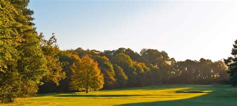 Visitors :: Beaconsfield is a traditional Members club with a classic ...