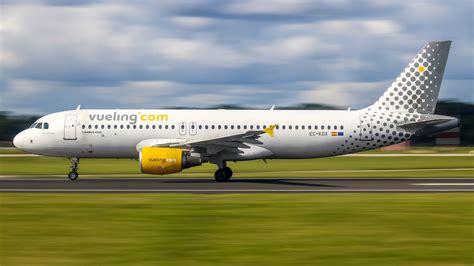 Vueling To Stop Cork-Paris Flights Due To Capacity Issues